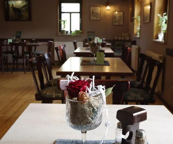 Wirtschaft & Zum Huthaus Affittacamere Schneeberg (Saxony)