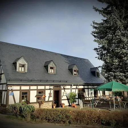 Konukevi Wirtschaft & Zum Huthaus *