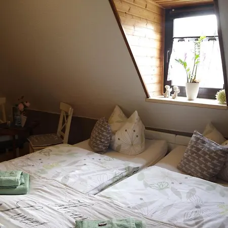 Wirtschaft&pension Zum Huthaus
