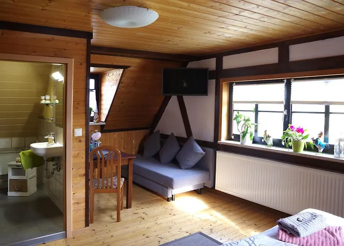 Wirtschaft&pension Zum Huthaus Gasthof