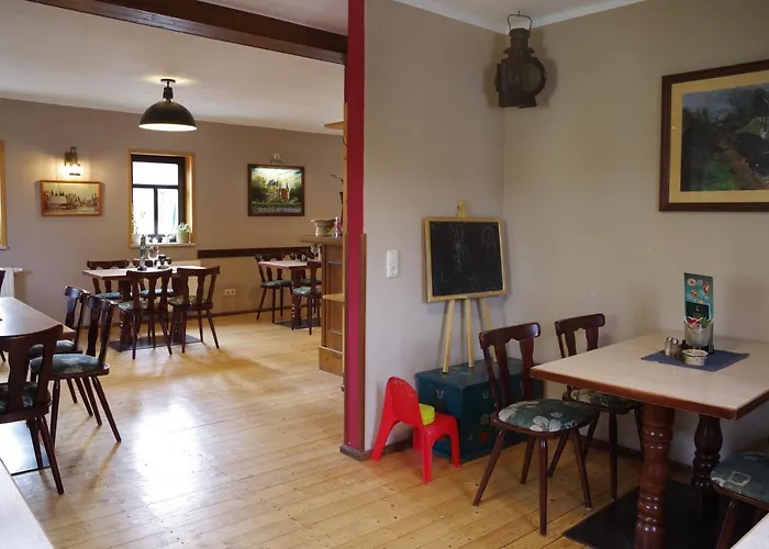 Gasthof Wirtschaft&pension Zum Huthaus Schneeberg (Saxony)
